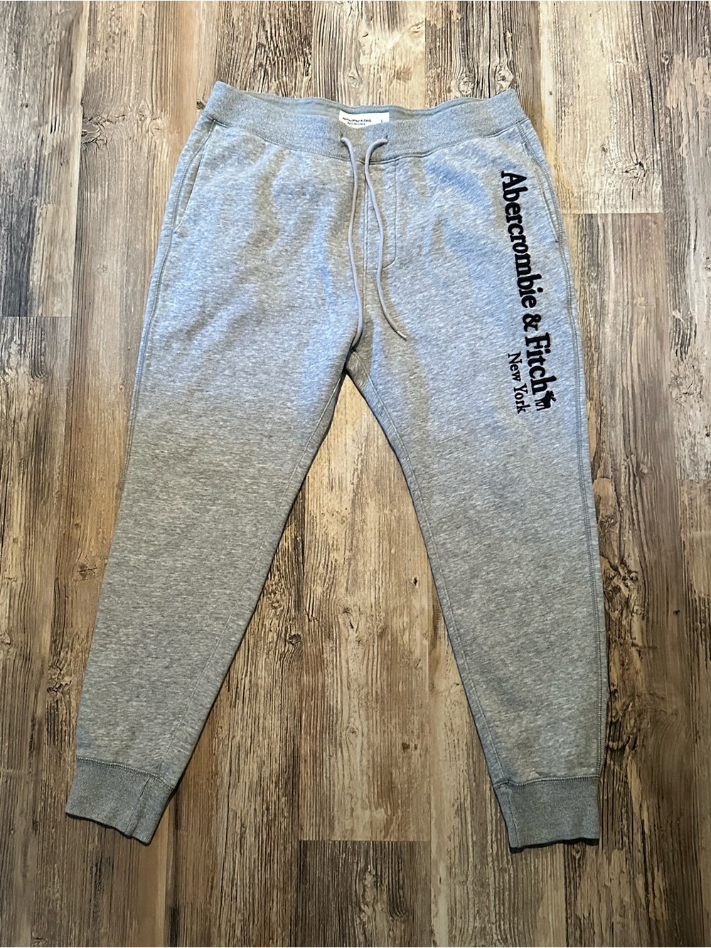 Abercrombie & Fitch Light Gray Fleece Drawstring Pants